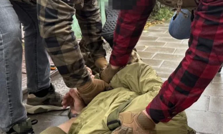 У Львові СБУ затримала росіянина, який під виглядом добровольця вступив до Сил оборони і почав шпигувати для фсб