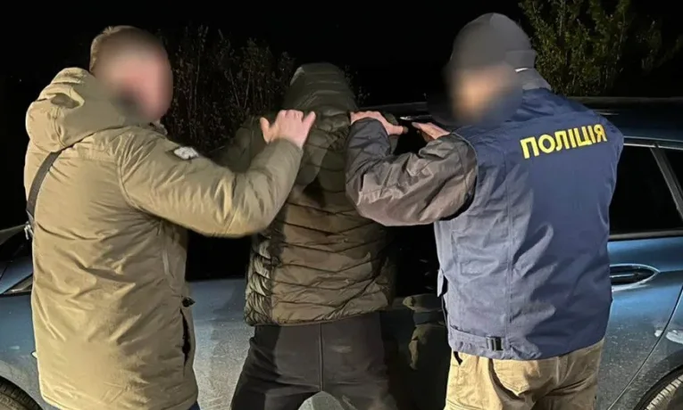 Журналісти дослідили як на Львівщині просуваються розслідування про втечі псевдоволонтерів через систему “Шлях”