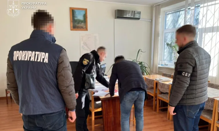 Збитки понад 6,1 млн грн: підозрюють керівника державного підприємства “Укргеофізика”