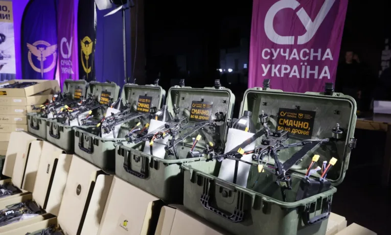 50 бойових SECRET BOXів для ГУР: перша партія дронів, зібраних волонтерами та рестораторами, посилять розвідників на Покровському напрямку