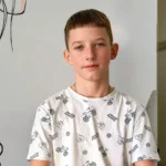 Львівські медики за 6 хвилин випалили пухлину кістки 13-річному волонтеру та сину захисника