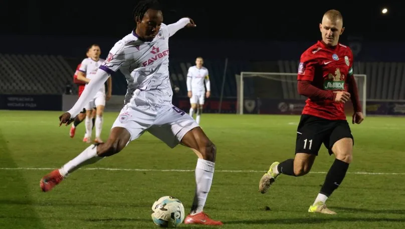 Львівські “Карпати” оштрафували за порушення евакуації команди під час повітряної тривоги