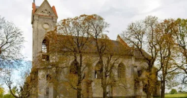 На Львівщині історичний костел повернули у власність громади