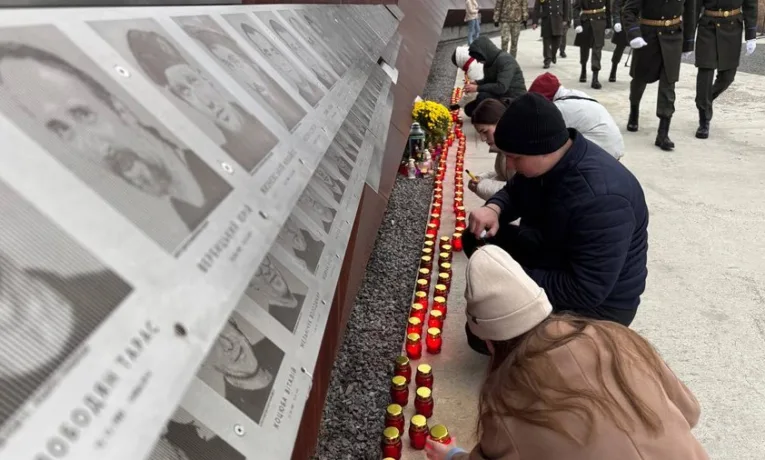 Львів’яни вшанували пам’ять Героїв Небесної Сотні