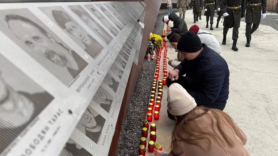 Львів’яни вшанували пам’ять Героїв Небесної Сотні