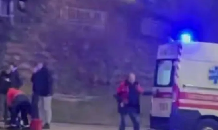 У Львові з моста на Сихові впав чоловік — медики 40 хвилин боролися за його життя