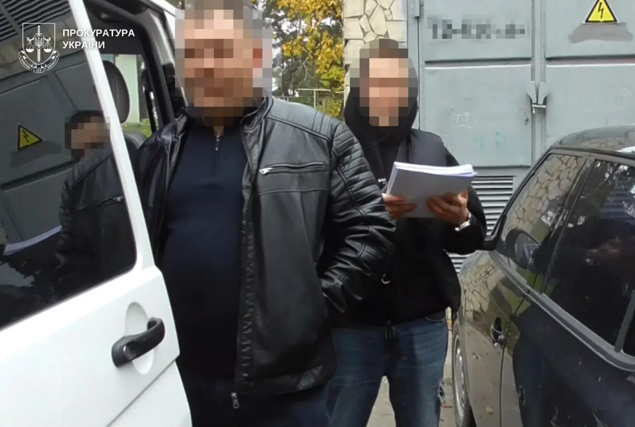 На Львівщині викрито посадовця міськради та ексдиректора агрофірми у незаконних оборудках з землями