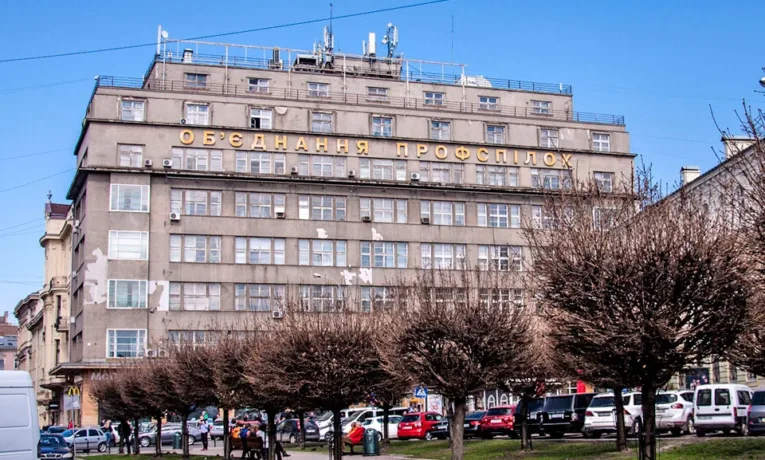 Апеляційний суд почав перегляд справи про Будинок профспілок у Львові