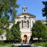 У Львові вдруге за рік реставрують головний корпус психлікарні — підрядником знову стала компанія “Вельт Капітал”