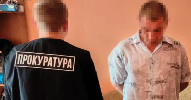 Надсилав інтимні фото та відео дитині: суд ув’язнив 45-річного мешканця Львівщини