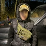 Поліцейські затримали двох ділків за підозрою у збуті психотропів у Львові