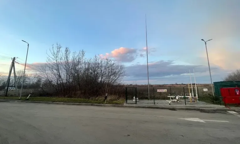 Жовківська міська рада продала земельну ділянку у Волі-Висоцькій за понад 5 мільйонів гривень