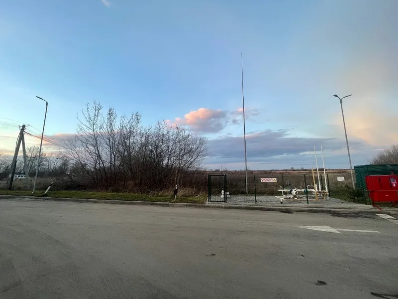 Жовківська міська рада продала земельну ділянку у Волі-Висоцькій за понад 5 мільйонів гривень