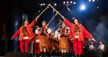 Суд обрав запобіжні заходи трьом із чотирьох нападників на артистів ансамблю «Гуцулія»