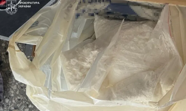 У Львові судитимуть жінку, яка допомагала у міжнародній контрабанді наркотиків із Нідерландів