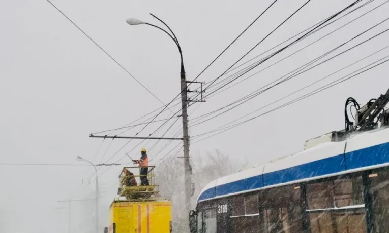 Через негоду у Львівській області знеструмлені 86 населених пунктів