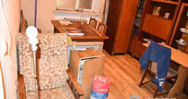 На Львівщині чоловік через ревнощі двічі вдарив жінку шилом у груди — потерпіла померла в лікарні