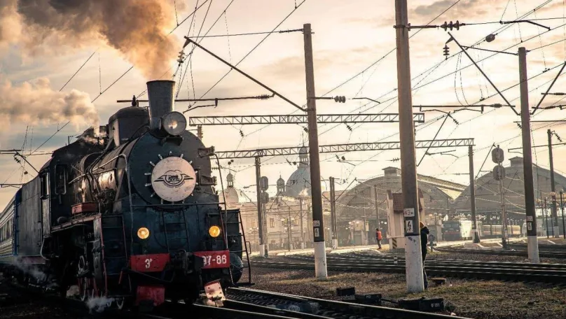 У Львові запустять “Чарівний експрес” на ретро-поїзді до Дня святого Миколая