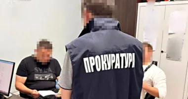 Незаконні вирубки на понад 18 млн: на Львівщині судитимуть експосадовця