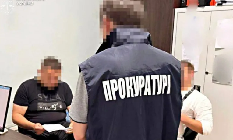 Незаконні вирубки на понад 18 млн: на Львівщині судитимуть експосадовця