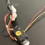 У кабінеті голови Шевченківської райадміністрації Львова знайшли прихований пристрій, схожий на прослуховувальний