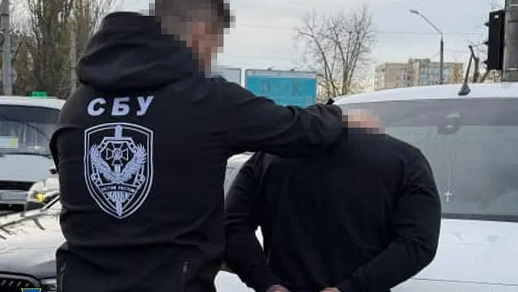 СБУ затримала львів’янина, який переправляв ухилянтів до ЄС через недіючу газову трубу на Закарпатті