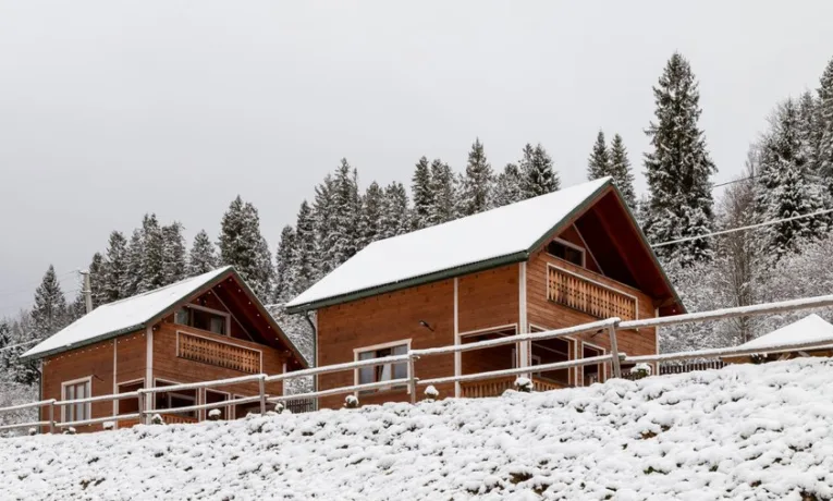 Майже Буковель: скільки коштує відпочинок в горах на Львівщині на свята