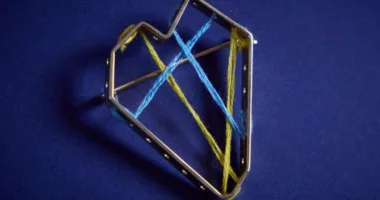 Трьох волонтерів Львівщини Президент нагородив відзнакою «Золоте серце»