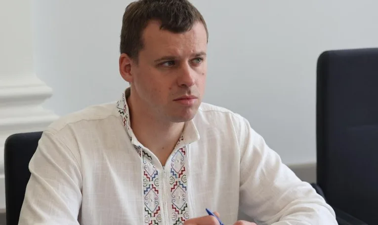 Львівський чиновник Олег Забарило через суд повернув ІІІ групу інвалідності