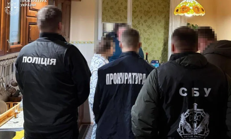 На Львівщині заступник директора лікарні та двоє лікарів оформлювали фіктивні довідки для встановлення інвалідності