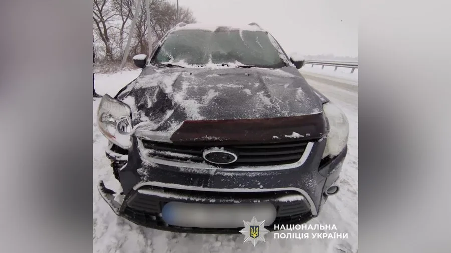 На Львівщині водій авто збив 51-річного пішохода