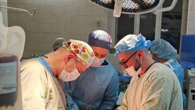 У Золочівській лікарні врятували чоловіка з розривом нирки після триденного зволікання з лікуванням