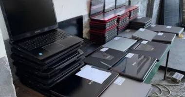 На кордоні львівські митники викрили “аномалію” на понад 600 тисяч гривень: контрабанду техніки