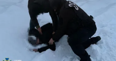 СБУ затримала агентів гру рф, яким наказали розвідати наслідки від удару «Орєшніком» по Львівщині