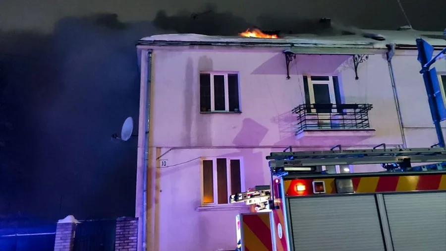 У Львові через інвертор сталася пожежа в будинку на вулиці Левандівській