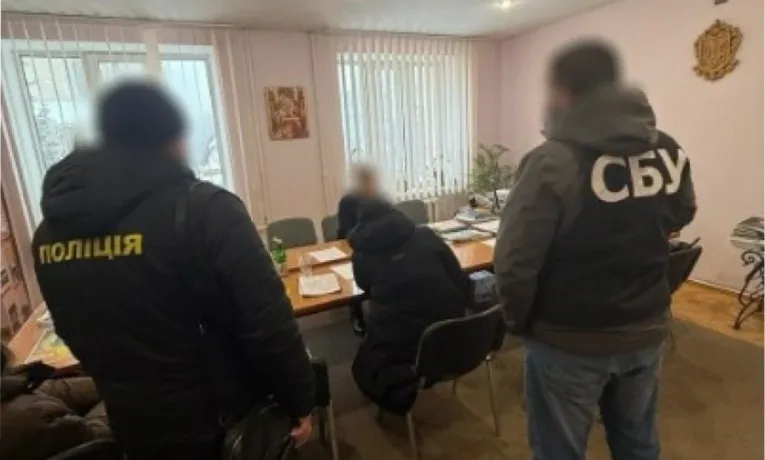 Вимагали гроші за захист дисертації: поліція викрила схему за участі науковців вишів Львова й Івано-Франківська