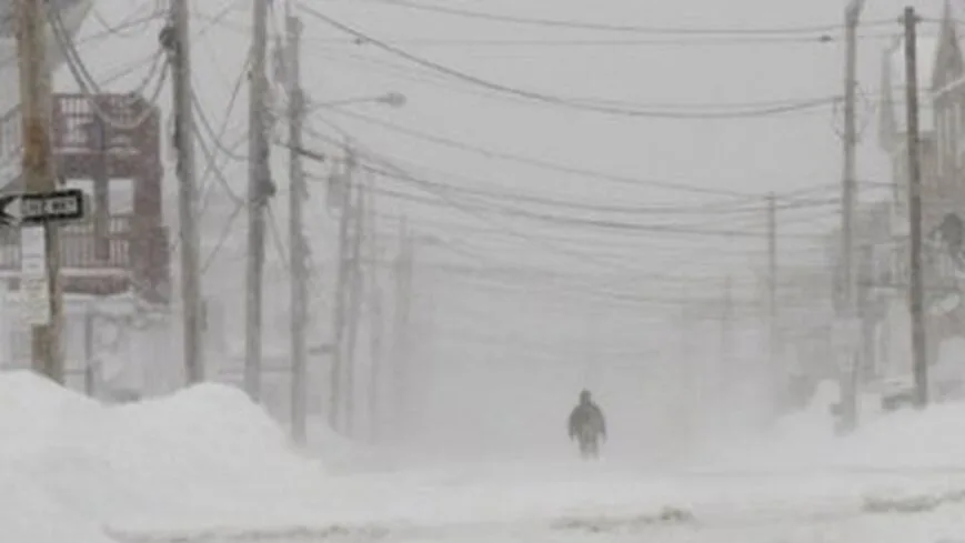Мешканців Львівщини попереджають про тривалі снігові бурі