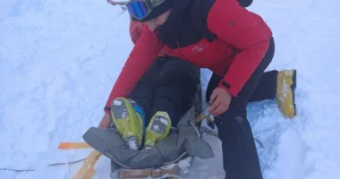 На Львівщині рятувальники допомогли туристці, яка травмувалася під час катання на лижах у Славському