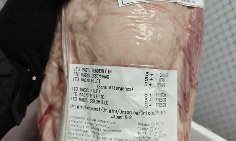 На Львівщині митники виявили у мікроавтобусі яловичину на понад 1 млн грн