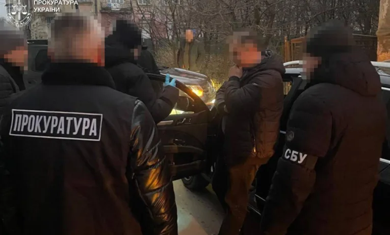 На Львівщині судитимуть двох чоловіків за спробу незаконного переправлення військовозобов’язаного за кордон