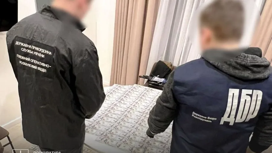 На Львівщині викрили схему незаконного виїзду за кордон військовозобов’язаних із використанням паспортів померлих