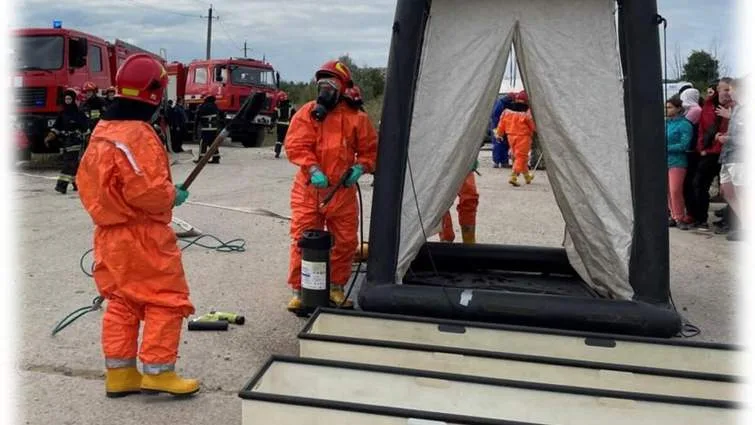 На Львівщині фірма перепродала рятувальникам неякісні спецкостюми: держава переплатила майже 3 мільйони гривень