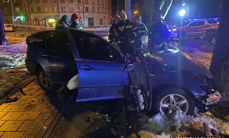 У Львові внаслідок ДТП травмувалися двоє водіїв та дитина