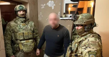 На Львівщині викрили підпільного 43-річного зброяра