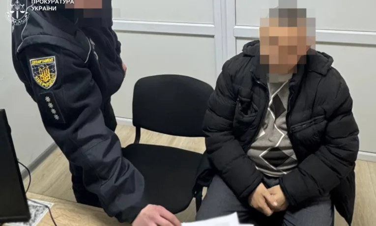 Понад 2 млн грн шахраю: на Львівщині чоловік ошукав родичів зниклого військовослужбовця