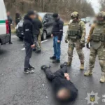 Керівник банку на Львівщині організував переправлення ухилянтів через кордон інкасаторським авто
