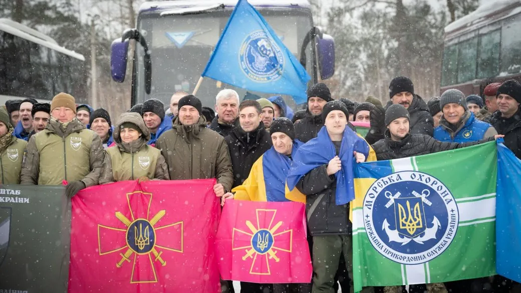 З російського полону повернулися шестеро військових зі Львівщини