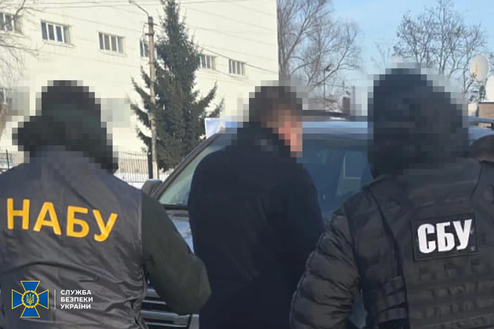 СБУ та НАБУ викрили чинного народного депутата на оборудках із землею НААН на Львівщині на понад 30 млн грн