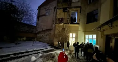 У Львові на вул. Ліста стався вибух газу у житловому будинку, двоє людей травмовані