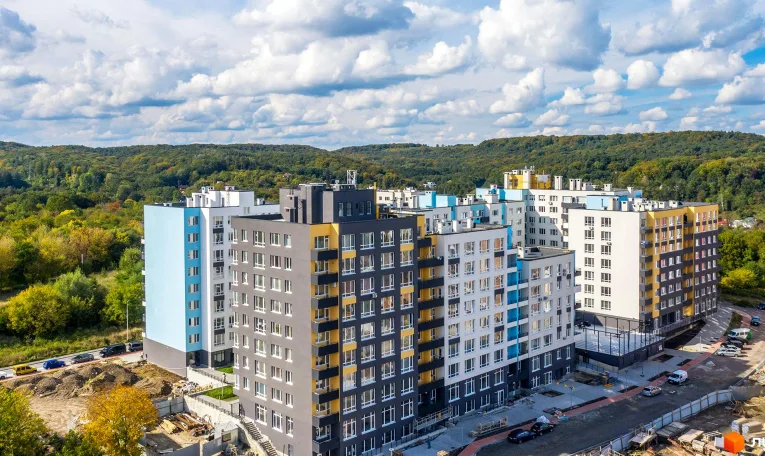 Міська рада хоче відсудити у забудовників понад 51,5 млн грн до бюджету Львова